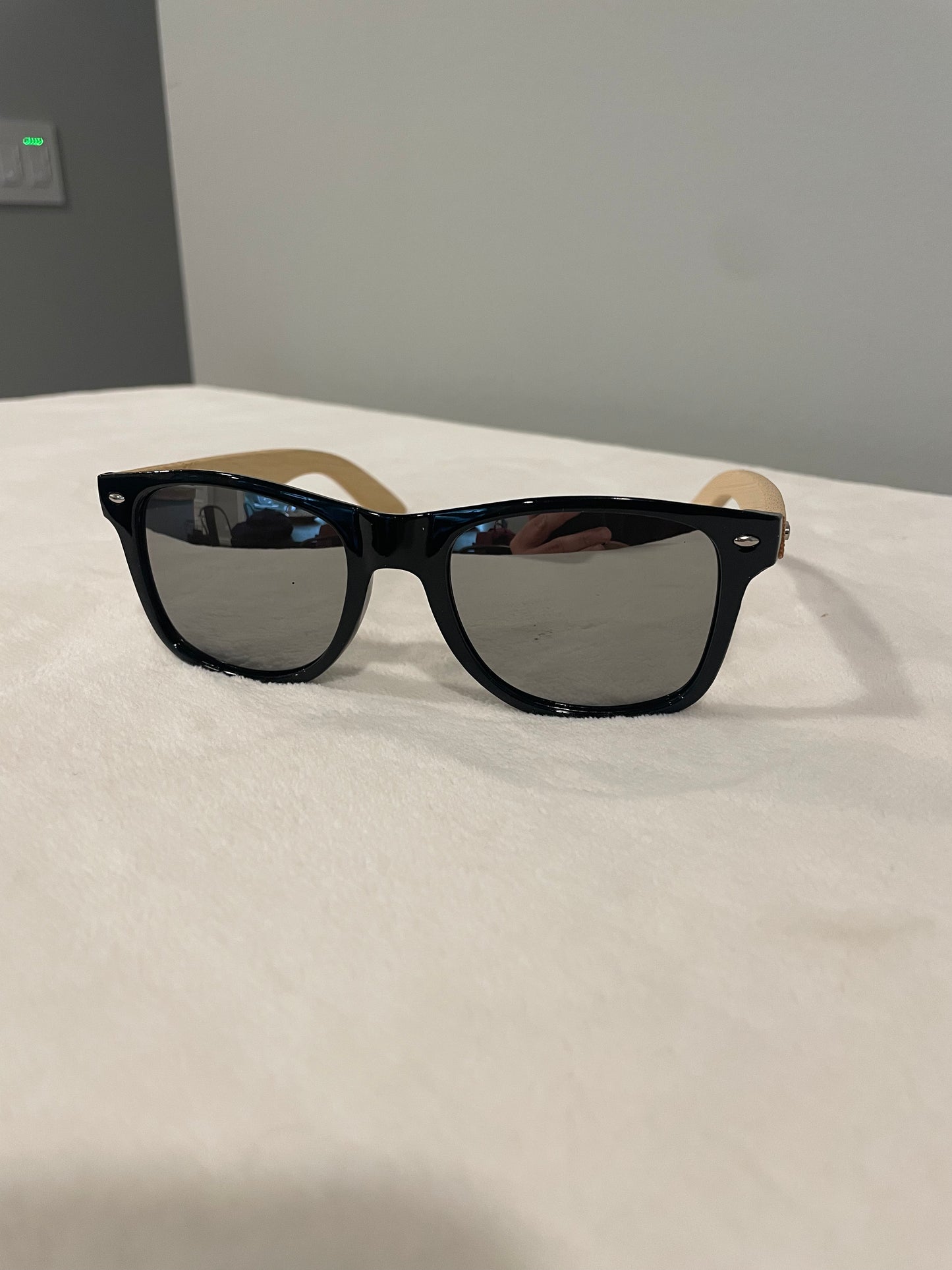 north_star_Camp_glasses_black_mirror
